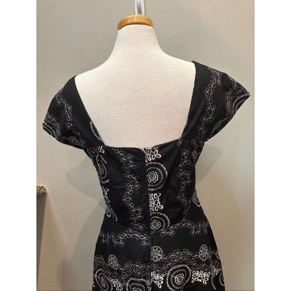 Handmade Black & White Patterned Dress size Medium - Picture 3 of 8